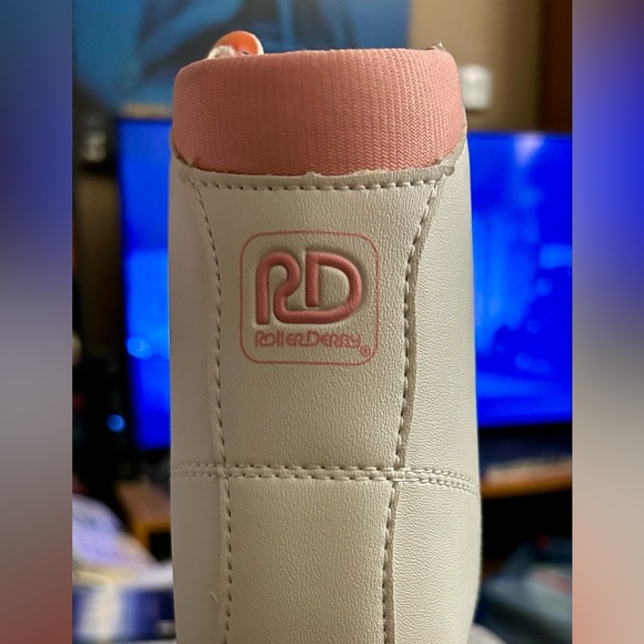 Roller Derby Pixie Hightop Adjustable Adult Women's Roller Skates Size 7-10 EUC - Picture 4 of 10